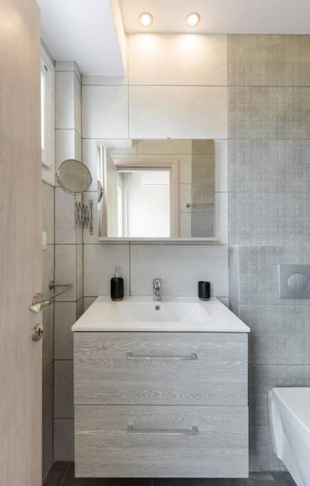 Penthouse Suite In The City Center Thessaloníki Exteriör bild